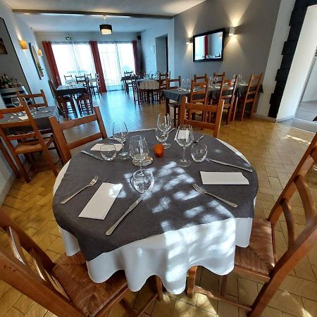 L'Accent - Hotel 2 Etoiles Et Restaurant - Logis Hotels Astaffort Eksteriør bilde