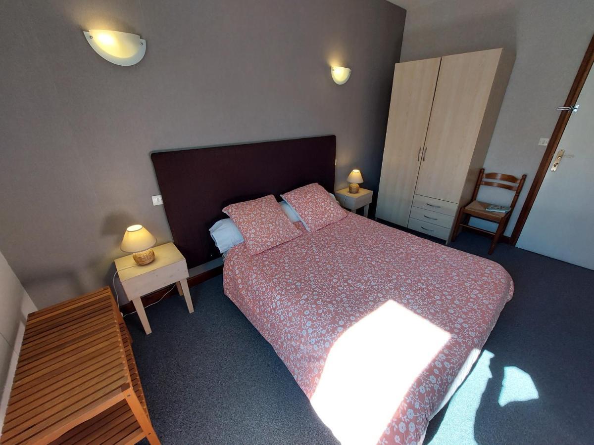 L'Accent - Hotel 2 Etoiles Et Restaurant - Logis Hotels Astaffort Eksteriør bilde